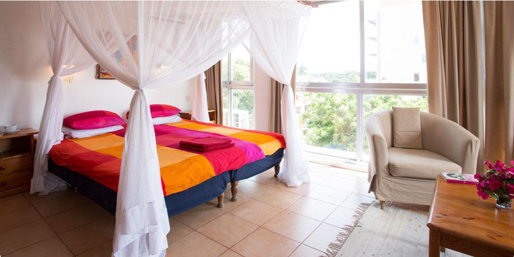 Q-Bar & Guesthouse Dar es Salaam Buitenkant foto